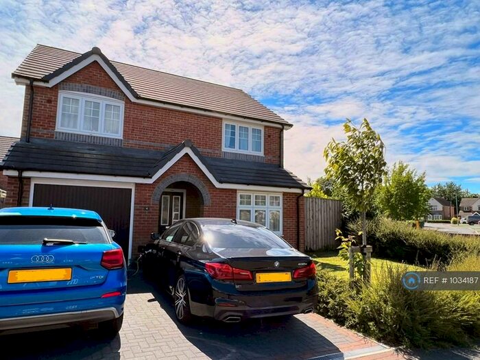 4 Bedroom Detached House To Rent In Randles Drive, Chester, CH4