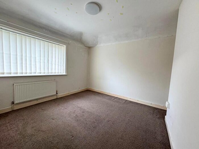 3 Bedroom Semi-Detached House For Sale In Felton Avenue, Close To Civic Centre, Manchester, M22