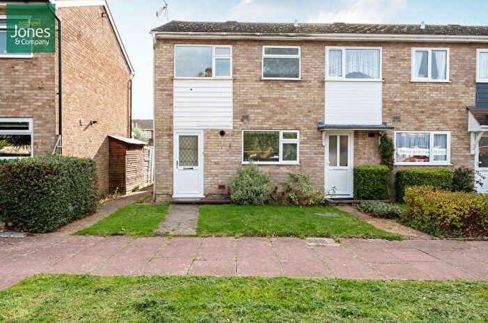 2 Bedroom End Of Terrace House To Rent In Columbia Walk, Worthing, West Sussex, BN13