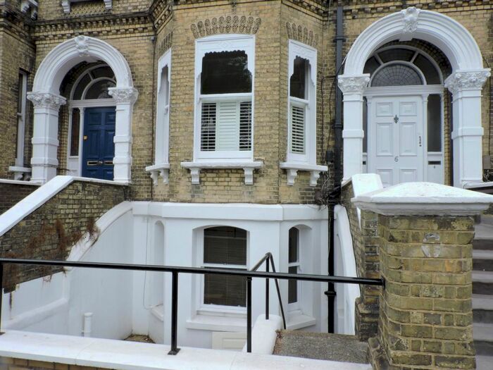 Studio To Rent In Cromwell Road, Hove, BN3