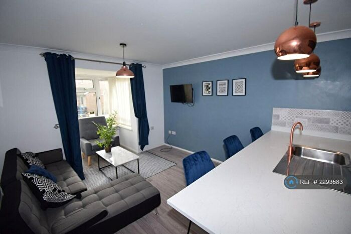 3 Bedroom Flat To Rent In Bright Street, Derby, DE22