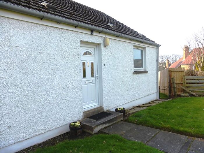 1 Bedroom Semi Detached Bungalow To Rent In Sandyhill Court, St. Andrews, KY16