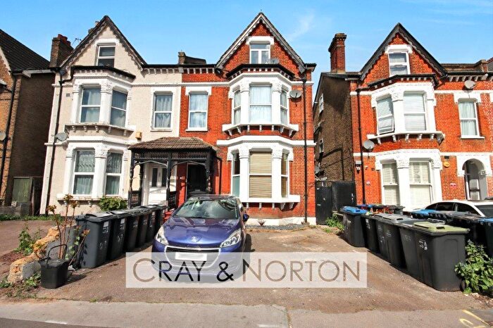 2 Bedroom Flat To Rent In Morland Road, Croydon, CR0