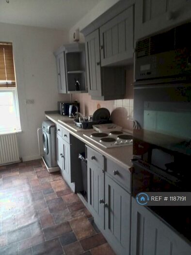 1 Bedroom Flat To Rent In St James, Exeter, EX4