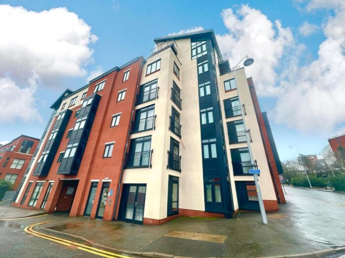 2 Bedroom Flat To Rent In Arena View, Clement Street, Birmingham, West Midlands, B1