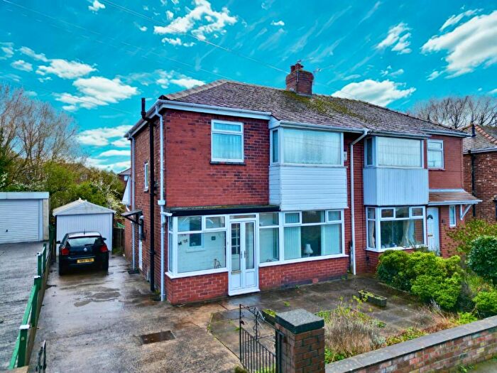 3 Bedroom Semi Detached House For Sale In Grosvenor Road, Hyde, Greater Manchester, SK14
