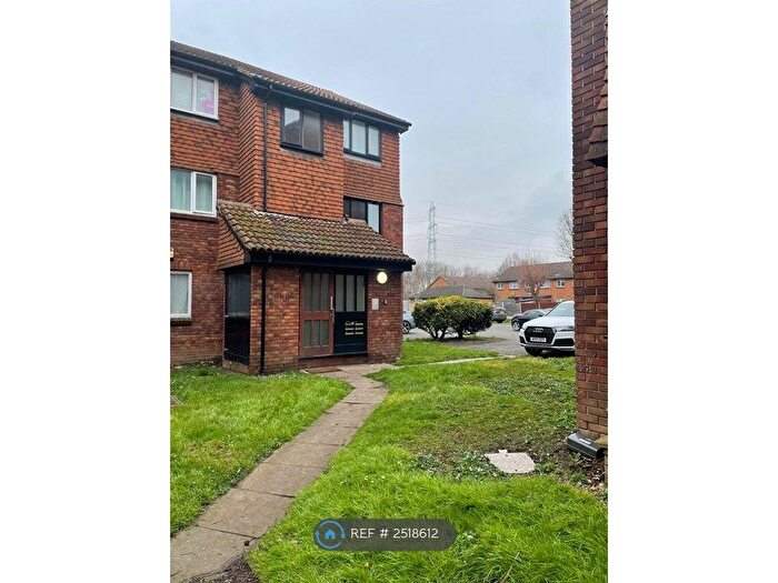 1 Bedroom Flat To Rent In Boultwood Road, London, E6