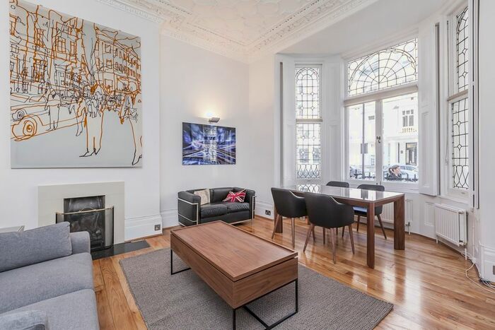 2 Bedroom Flat To Rent In Elvaston Place, London, SW7