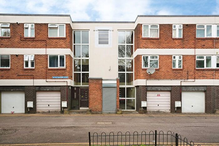 1 Bedroom Flat For Sale In Columbia Close, Gloucester, Gloucestershire, GL1