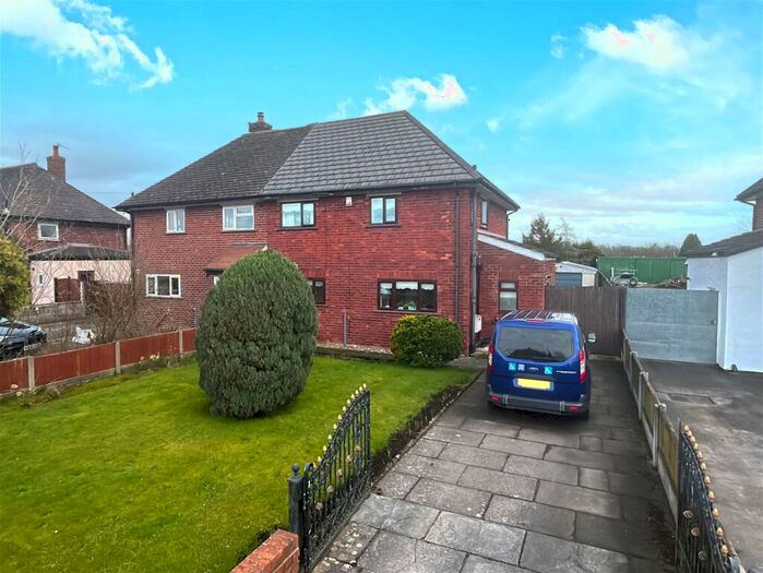 3 Bedroom Semi-Detached House For Sale In Tabby Nook, Mere Brow, Preston, Lancashire, PR4