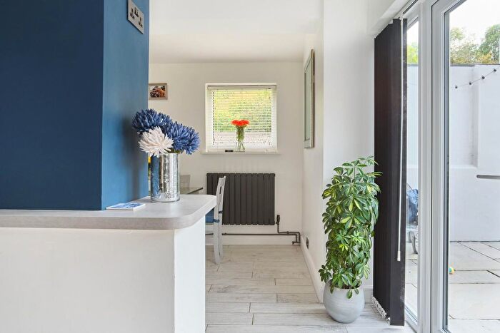 2 Bedroom End Of Terrace House For Sale In Bowring Close, Hartcliffe, BS13