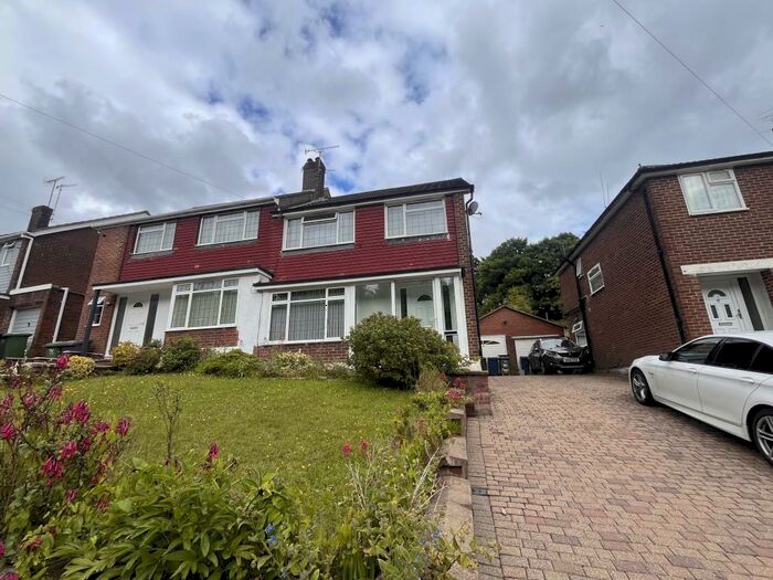 3 Bedroom Semi-Detached House To Rent In High Wycombe, Buckinghamshire, HP13