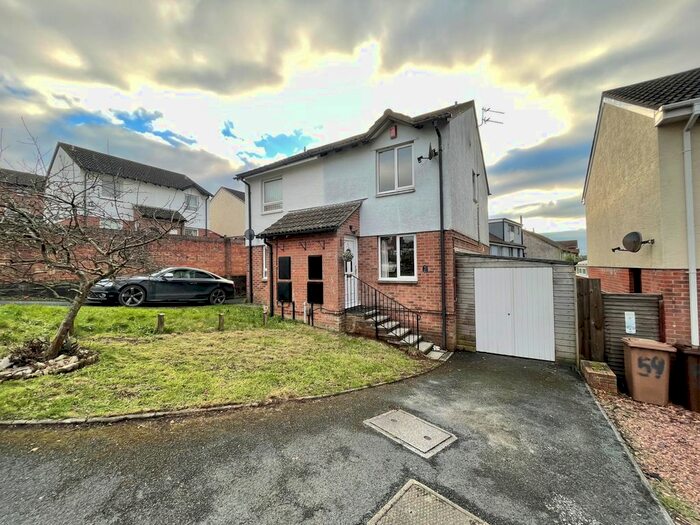 2 Bedroom Property To Rent In Shapleys Gardens, Plymstock, Plymouth, PL9