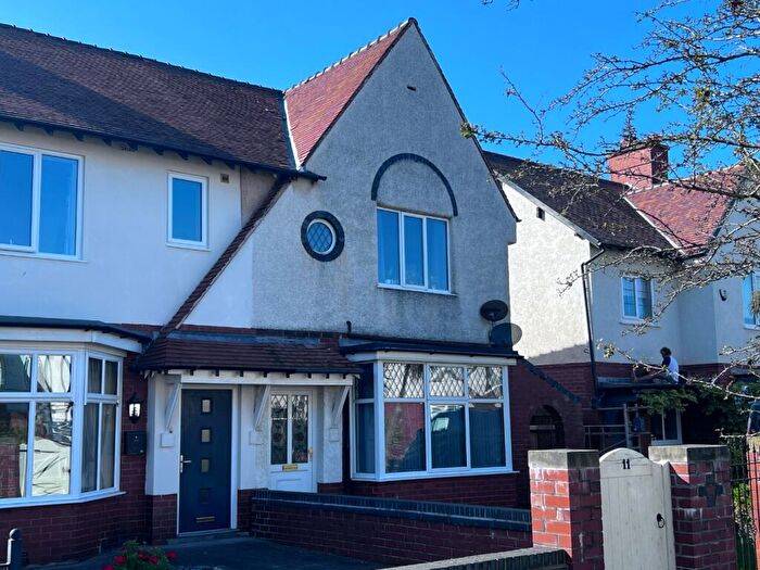 1 Bedroom Flat To Rent In Ground Floor Apt, Mythop Avenue, FY8