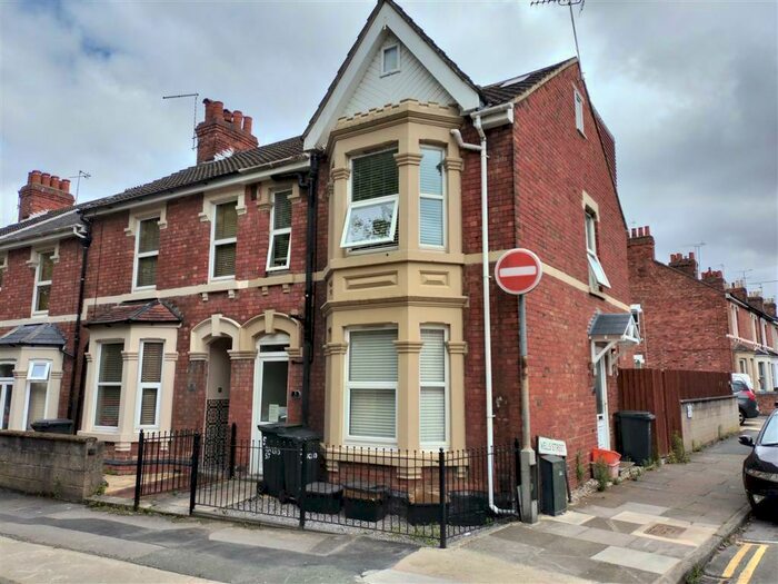 1 Bedroom Apartment To Rent In Euclid Street, Swindon, SN1