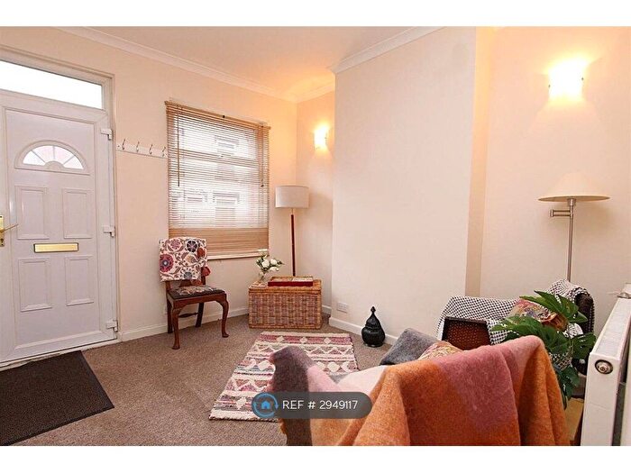 3 Bedroom Terraced House To Rent In Albert Road, Kidderminster, DY10