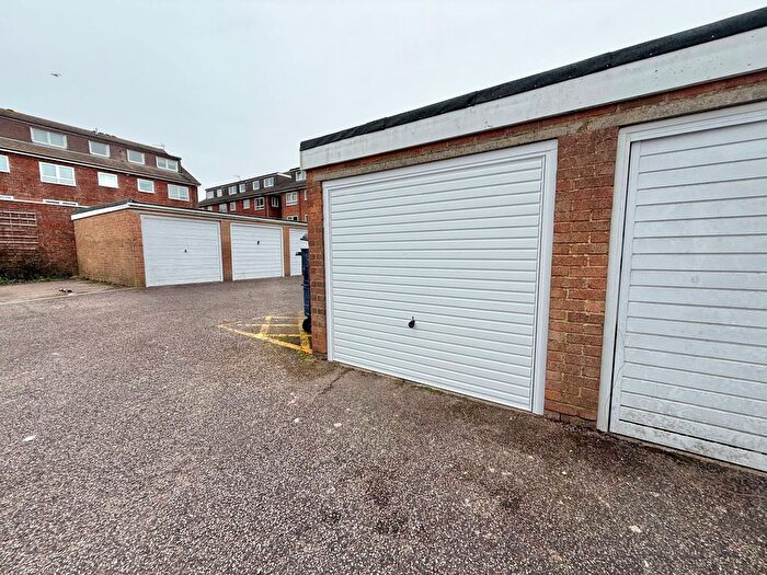 Studio To Rent In Roedean Road, Brighton, BN2