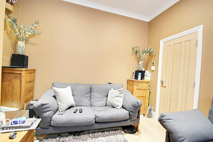4 Bedroom Terraced House To Rent In Gladstone Avenue, London, E12