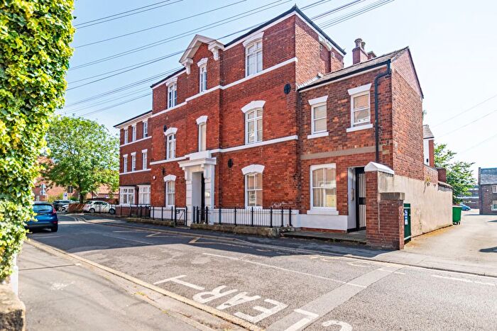 1 Bedroom Flat For Sale In New Lane, Selby, North Yorkshire, YO8