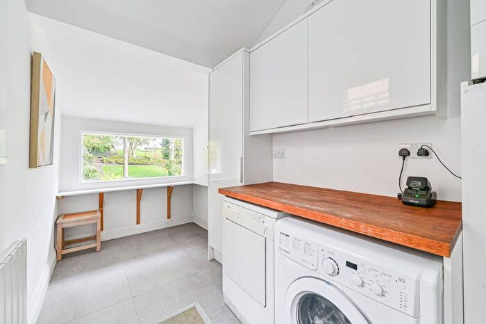 4 Bedroom Semi-Detached House To Rent In Milestone Road, London, Crystal Palace, London, SE19