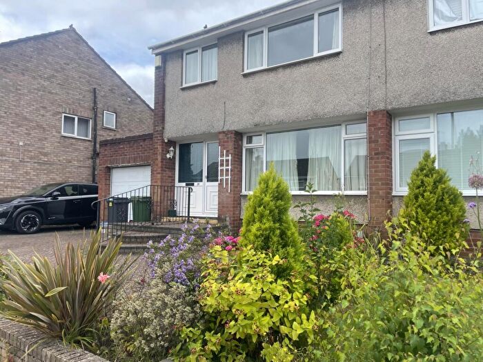 3 Bedroom Semi Detached House To Rent In Mountbatten Close, Heath, CF23