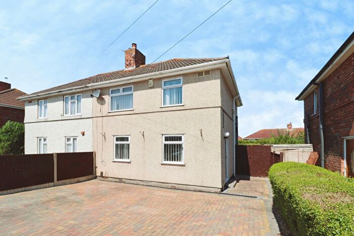 3 Bedroom Semi-Detached House For Sale In Whiteway Road, Bristol, BS5
