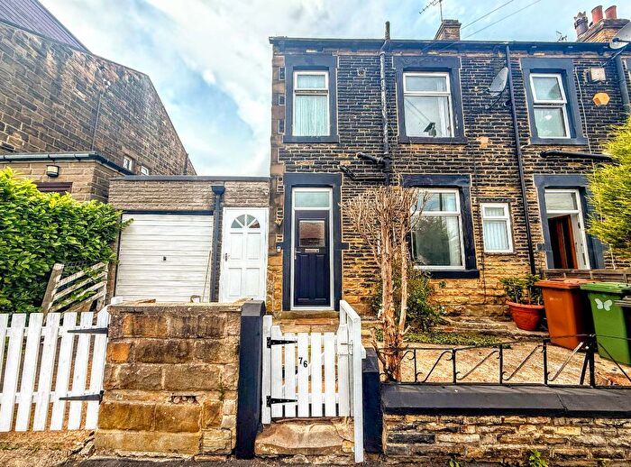 2 Bedroom Terraced House To Rent In Springfield Lane, Morley, Leeds, LS27