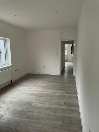 2 Bedroom Flat To Rent In Clarence Road, Grays, RM17