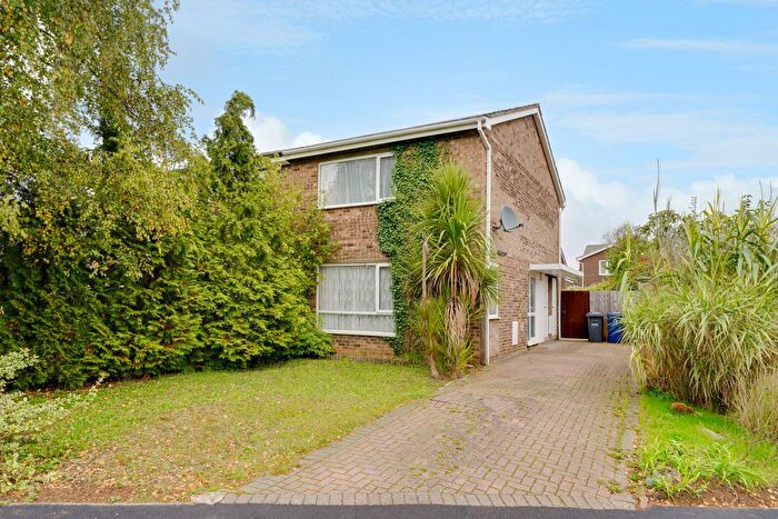 2 Bedroom Semi-Detached House To Rent In Maryland Avenue, Hartford, Huntingdon, PE29