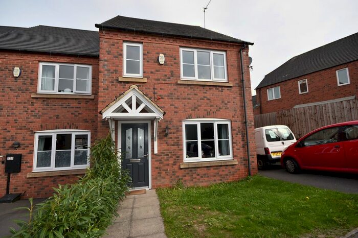 3 Bedroom Semi-Detached House To Rent In Lakeshore Crescent, Whitwick, Coalville LE67