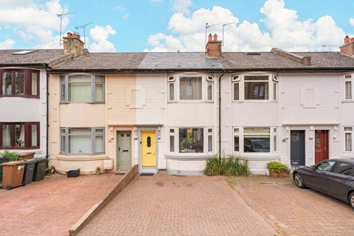 2 Bedroom Terraced House For Sale In Logie Green Road, Canonmills, Edinburgh, EH7