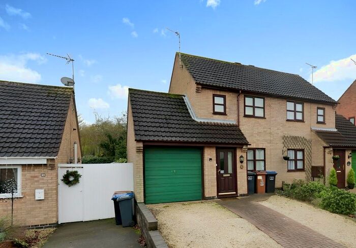 2 Bedroom Semi-Detached House To Rent In Burbage, Leicestershire, LE10