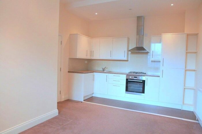1 Bedroom Flat To Rent In High Street, Barnet, Hertfordshire, EN5