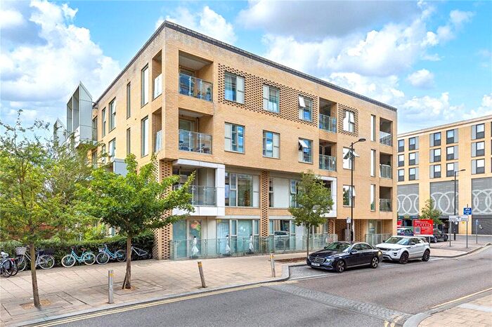 2 Bedroom Apartment To Rent In Great Northern Road, Cambridge, Cambridgeshire, CB1