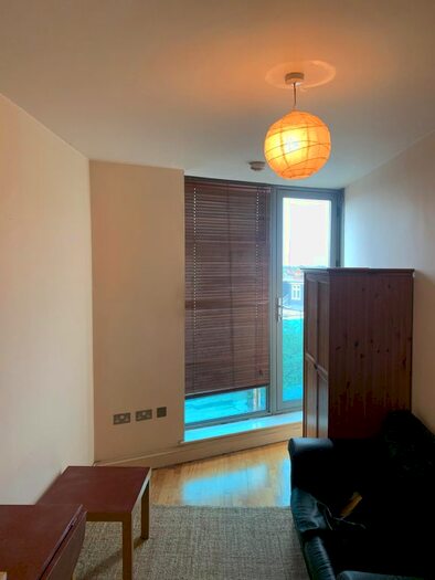 1 Bedroom Flat To Rent In Cricklewood Broadway, London, NW2