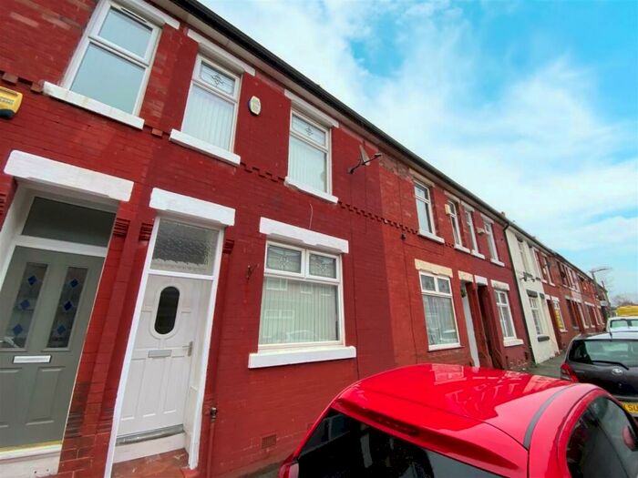 2 Bedroom House To Rent In Boscombe Street, Stockport, SK5