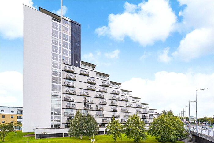 2 Bedroom Flat To Rent In Mavisbank Gardens, City Centre, Glasgow, G51