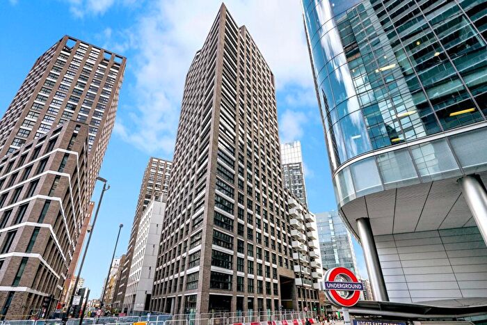 3 Bedroom Apartment To Rent In New Drum Street, E1