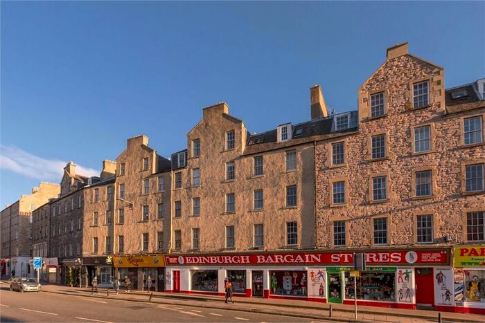 2 Bedroom Flat To Rent In St Patrick Square, South Side, Edinburgh, EH8