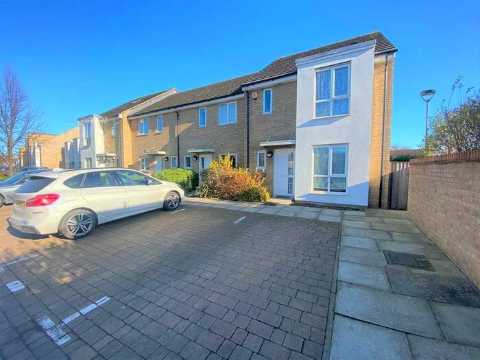 3 Bedroom Terraced House To Rent In Evergreen Drive, West Drayton, Middlesex, UB7