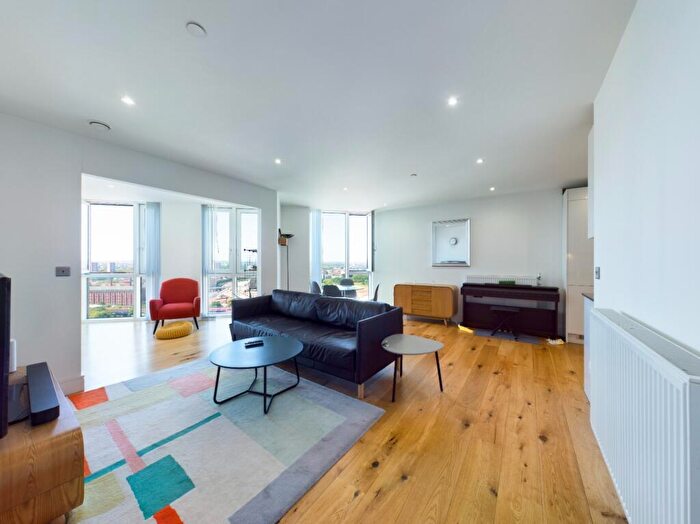 2 Bedroom Flat To Rent In Sky View Tower, High Street, E15