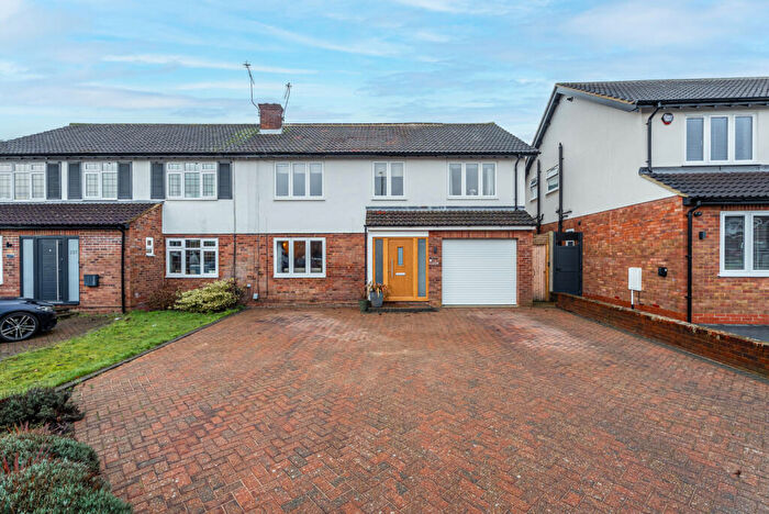 5 Bedroom Semi Detached House To Rent In The Ridgeway, St. Albans, Hertfordshire, AL4