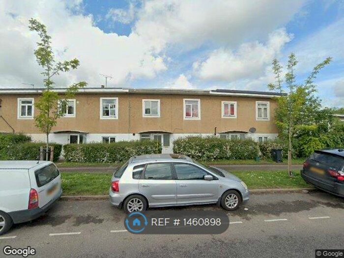 4 Bedroom Terraced House To Rent In Bishops Rise, Hatfield, AL10