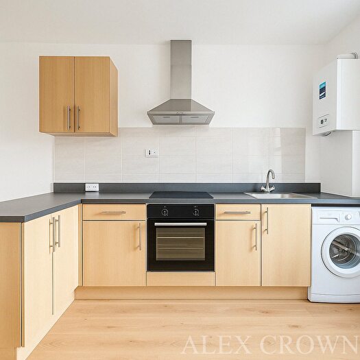 1 Bedroom Flat To Rent In Mare Street, Dalston, E8