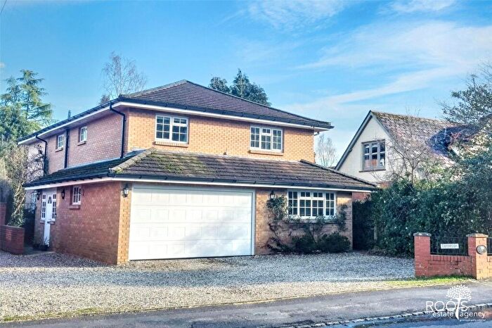 5 Bedroom Detached House For Sale In Hampstead Norreys Road, Hermitage, Thatcham, Berkshire, RG18