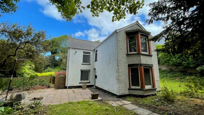 3 Bedroom Detached House To Rent In Off Farm Road, Nantyglo, NP23