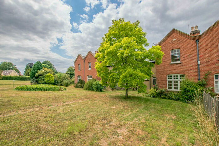 3 Bedroom Semi-Detached House To Rent In Church End Cottages, Little Hadham, SG11