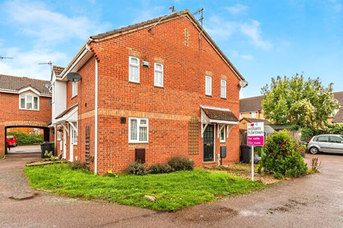 1 Bedroom Terraced House For Sale In Thistle Close, Thetford, IP24