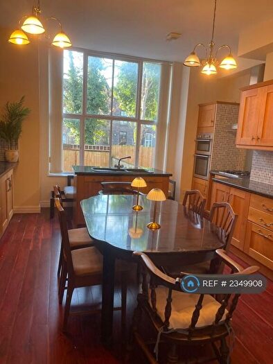 4 Bedroom Flat To Rent In Oak Terrace, Liverpool, L7