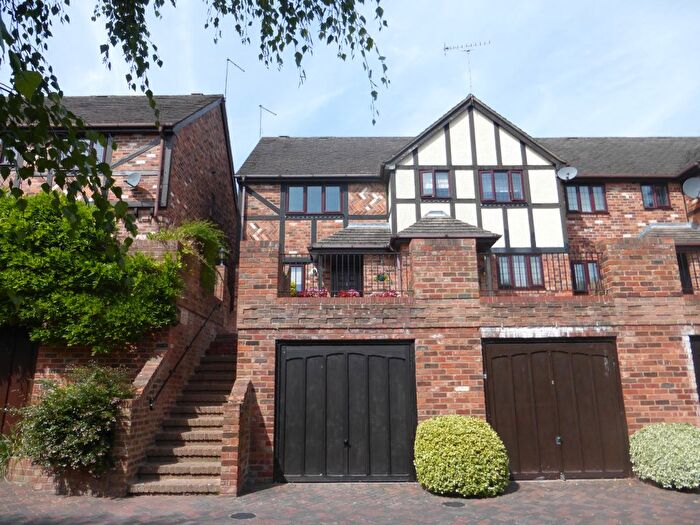 3 Bedroom Semi-Detached House To Rent In Court Road, Malvern, WR14